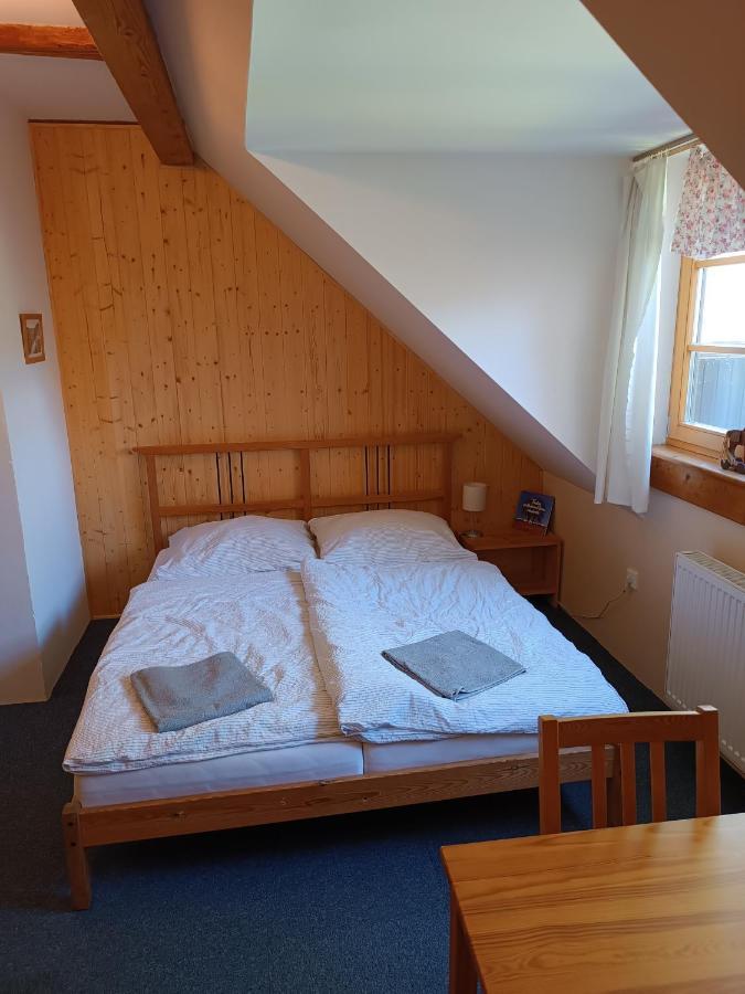 Apartmany V Zahrade Mlade Buky Bagian luar foto
